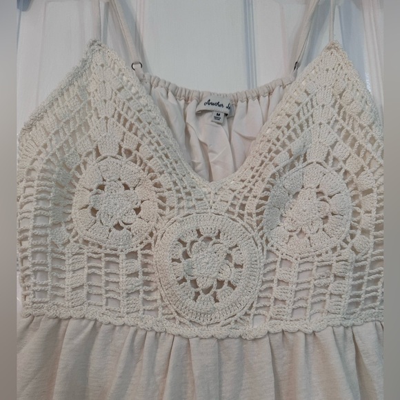Another Love Cream Crochet Romper - Picture 4 of 4